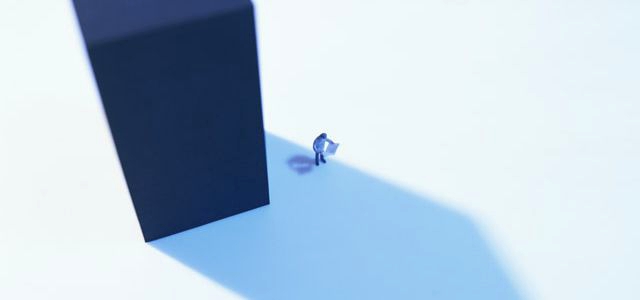 WEB活用で24時間投資のチャンス。